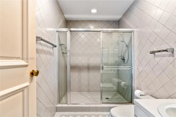 $29,900,000 | 241 Cape Florida Drive, Key Biscayne, FL 33149