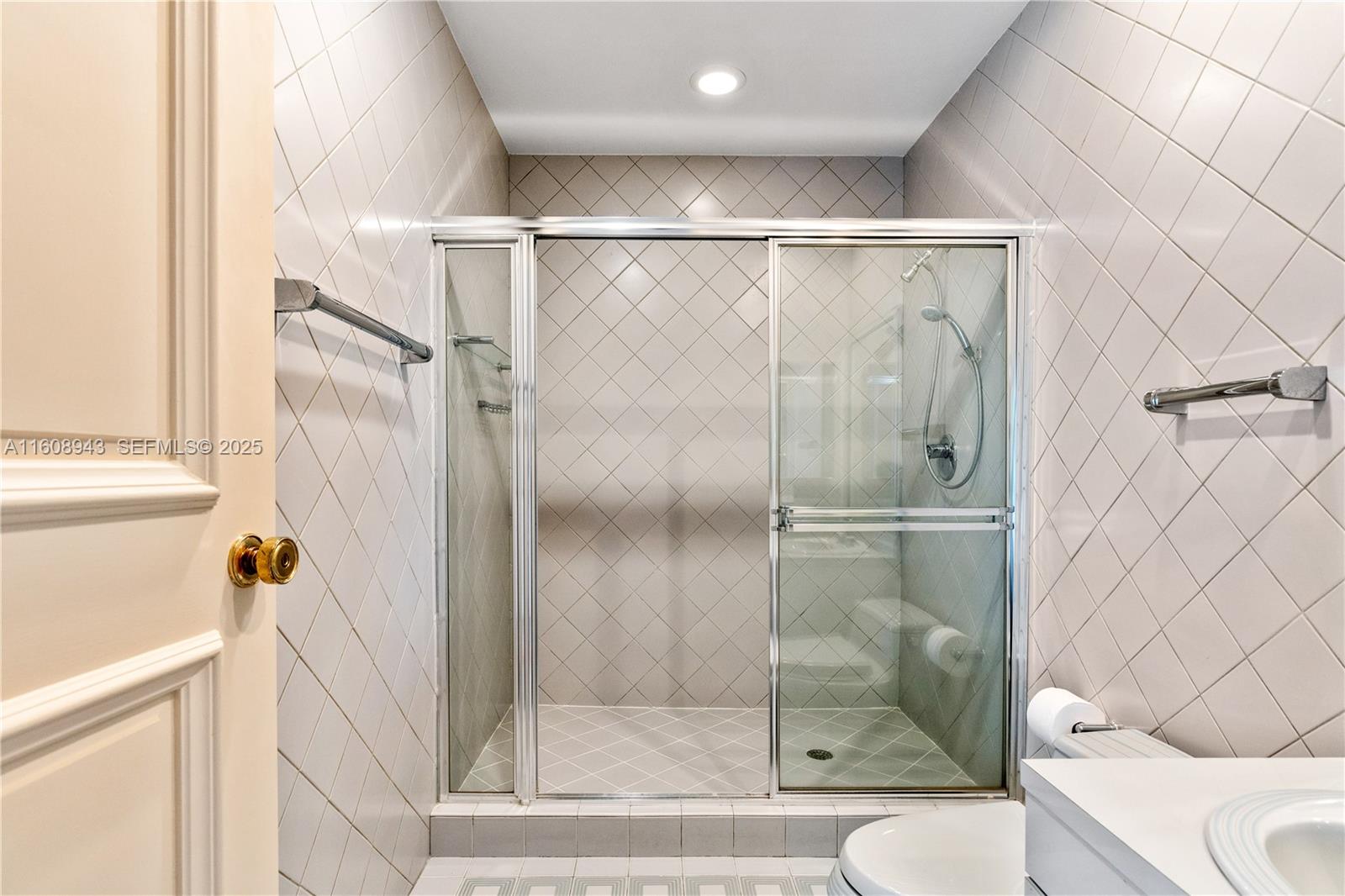241 Cape Florida Drive Key Biscayne, FL 33149 - Photo 75 of 100