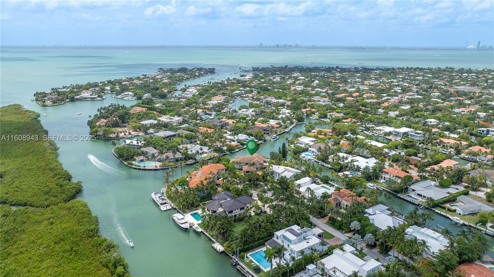 241 Cape Florida Drive Key Biscayne, FL 33149 - Photo 84 of 100 an aerial view of a houses with outdoor space