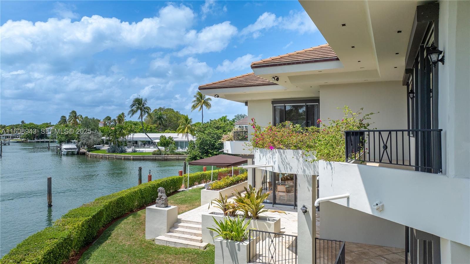 241 Cape Florida Drive Key Biscayne, FL 33149 - Photo 9 of 100