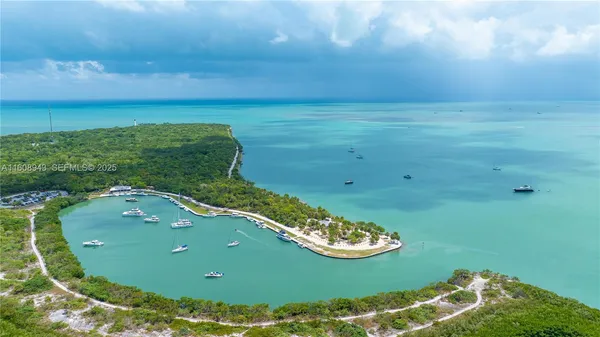 $29,900,000 | 241 Cape Florida Drive, Key Biscayne, FL 33149