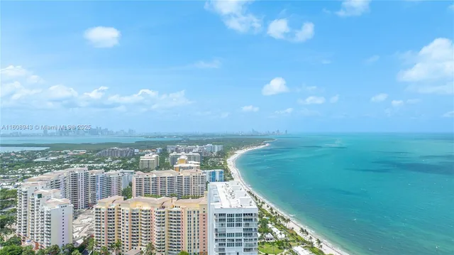 $29,900,000 | 241 Cape Florida Drive, Key Biscayne, FL 33149