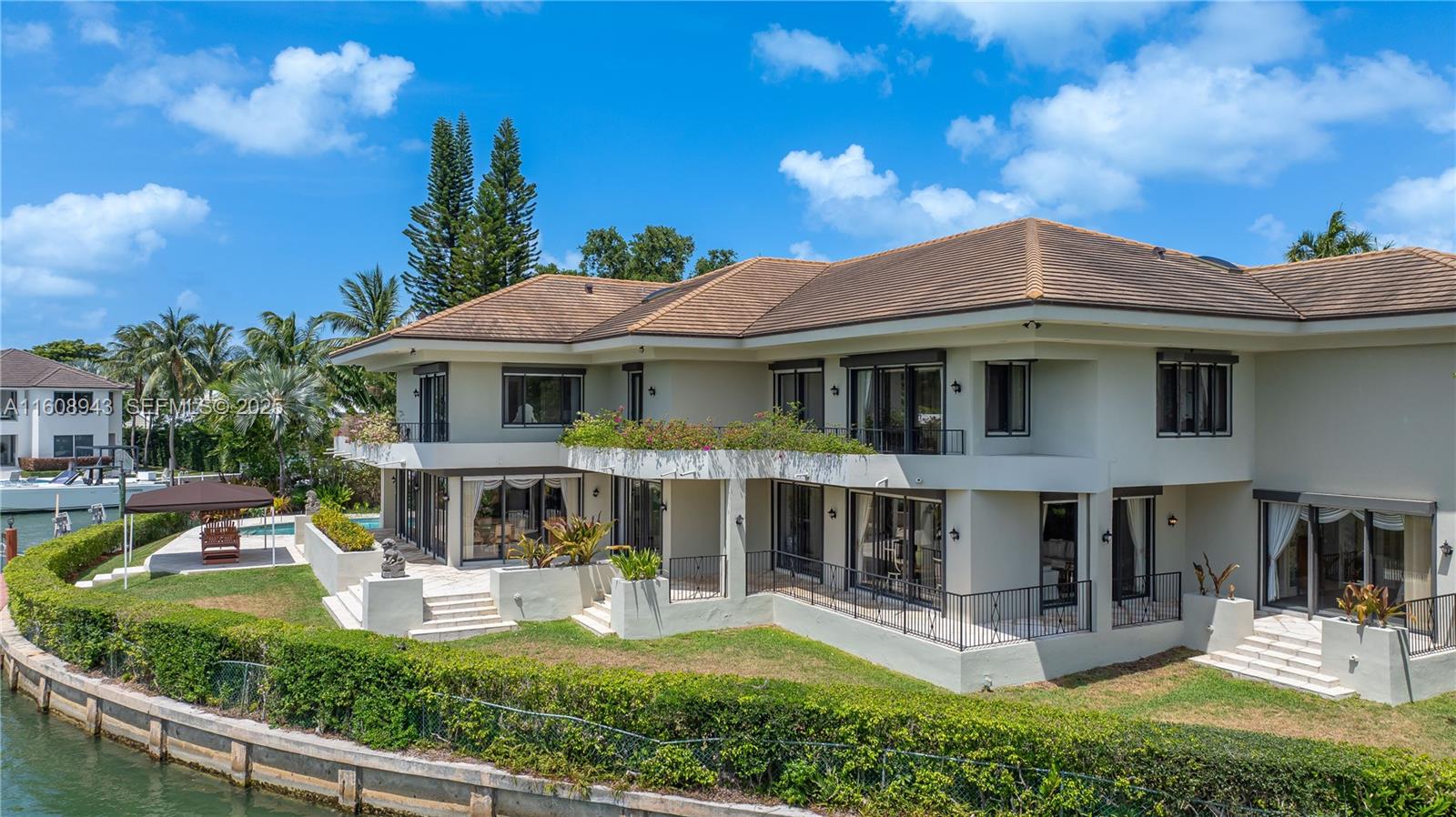 241 Cape Florida Drive Key Biscayne, FL 33149 - Photo 10 of 100