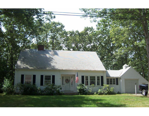 72 Anawan Road North Attleboro, MA 02760 - Photo 1 of 17 Gallery Image 1