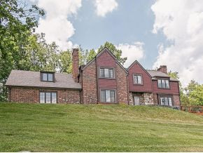 312 Hidden Valley Road Kingsport, TN 37663 - Photo 2 of 24 Photo 2