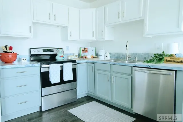 $260,000 | 3532 Greenfield Drive, Ammon, ID 83406