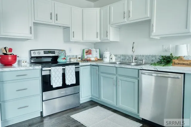 $260,000 | 3532 Greenfield Drive, Ammon, ID 83406