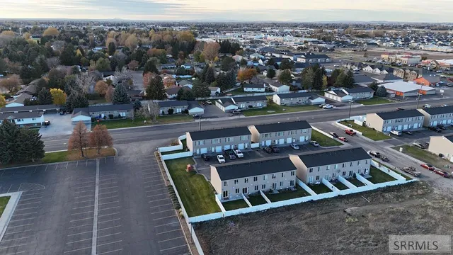 $260,000 | 3532 Greenfield Drive, Ammon, ID 83406