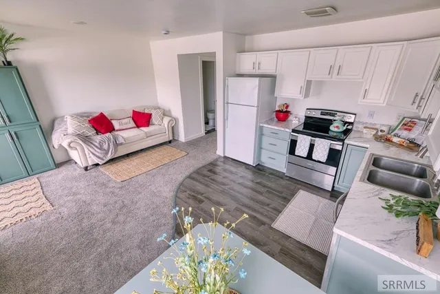 $260,000 | 3532 Greenfield Drive, Ammon, ID 83406