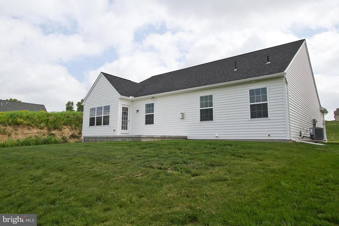 702 Hamaker Road Manheim, PA 17545 - Photo 41 of 44