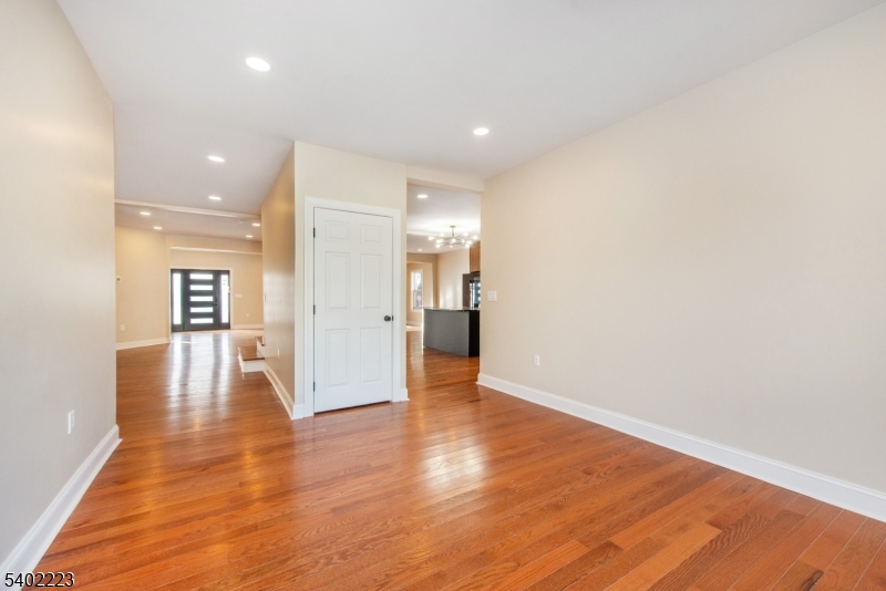 50 Grand Avenue Ridgefield Park, NJ 07660 - Photo 26 of 35