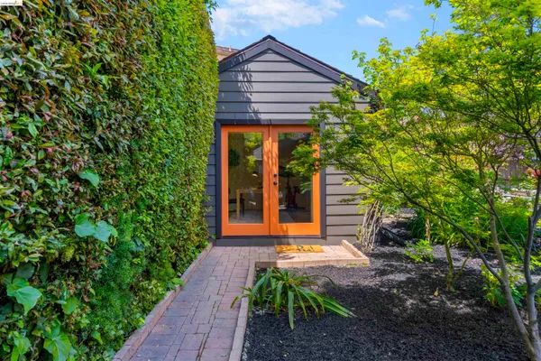 $1,398,000 | 2451 Ashby Avenue, Berkeley, CA 94705
