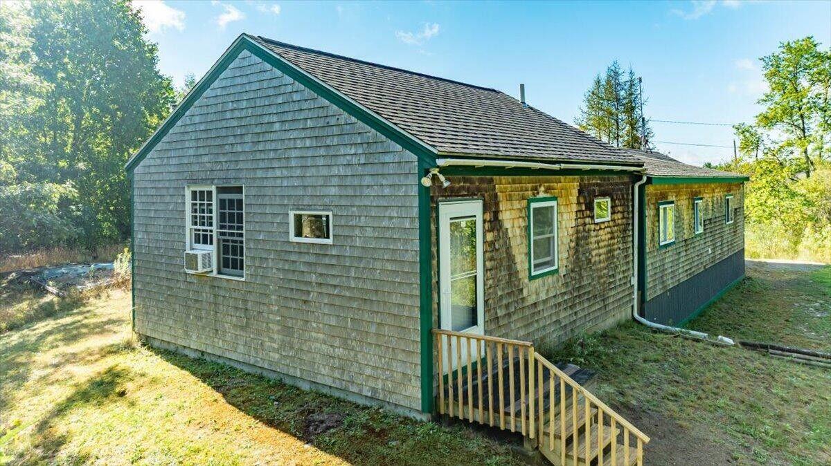 26 Jenkins Rd. Penobscot