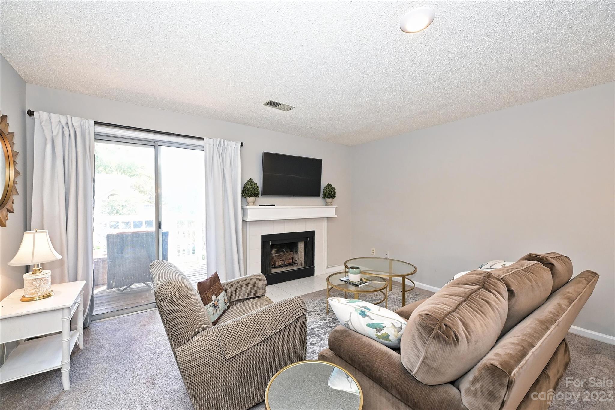 5007 Sharon Road, Unit Q Charlotte, NC 28210 - Photo 12 of 48 Gallery Image 12