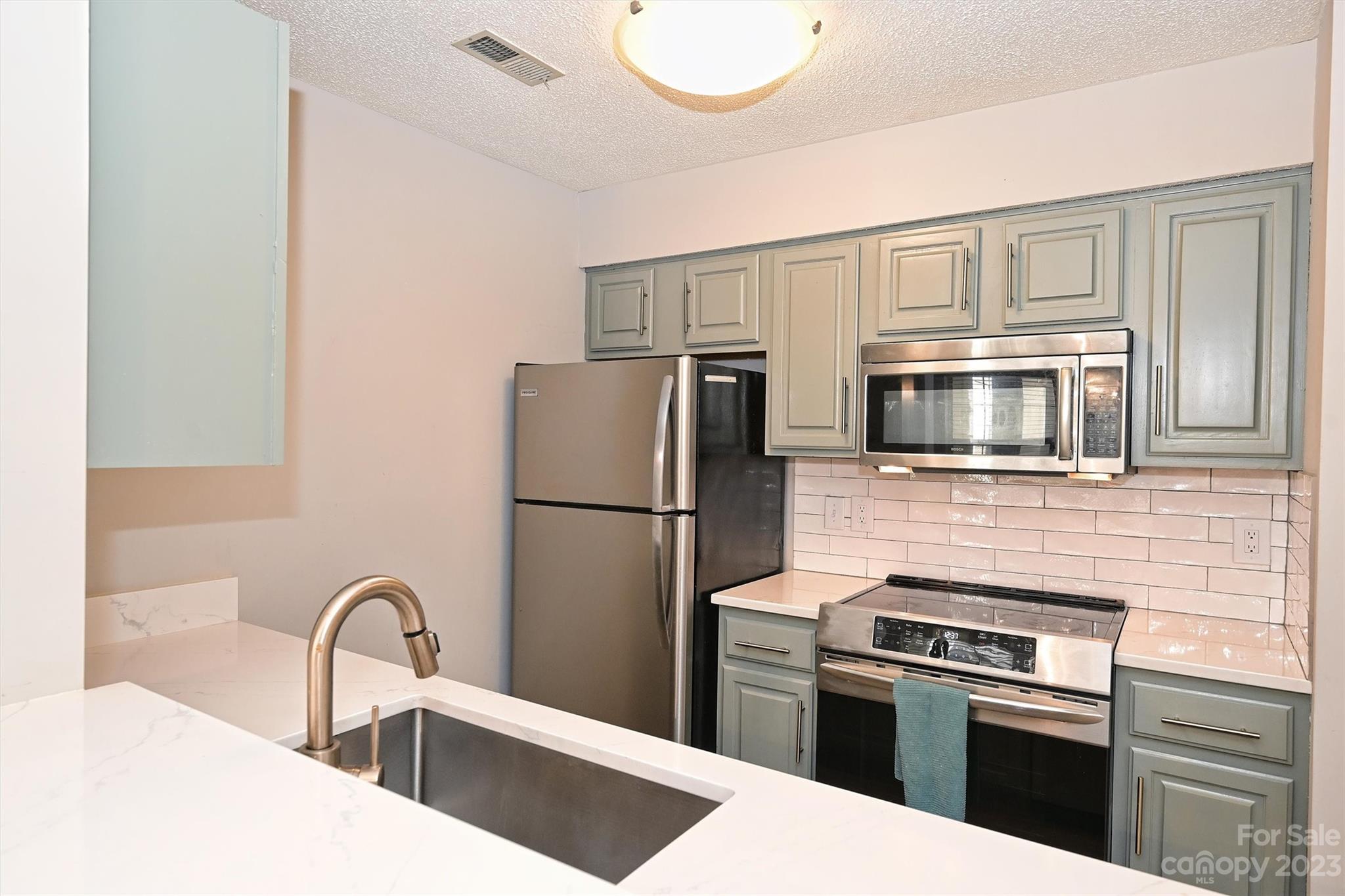 5007 Sharon Road, Unit Q Charlotte, NC 28210 - Photo 20 of 48 Gallery Image 20