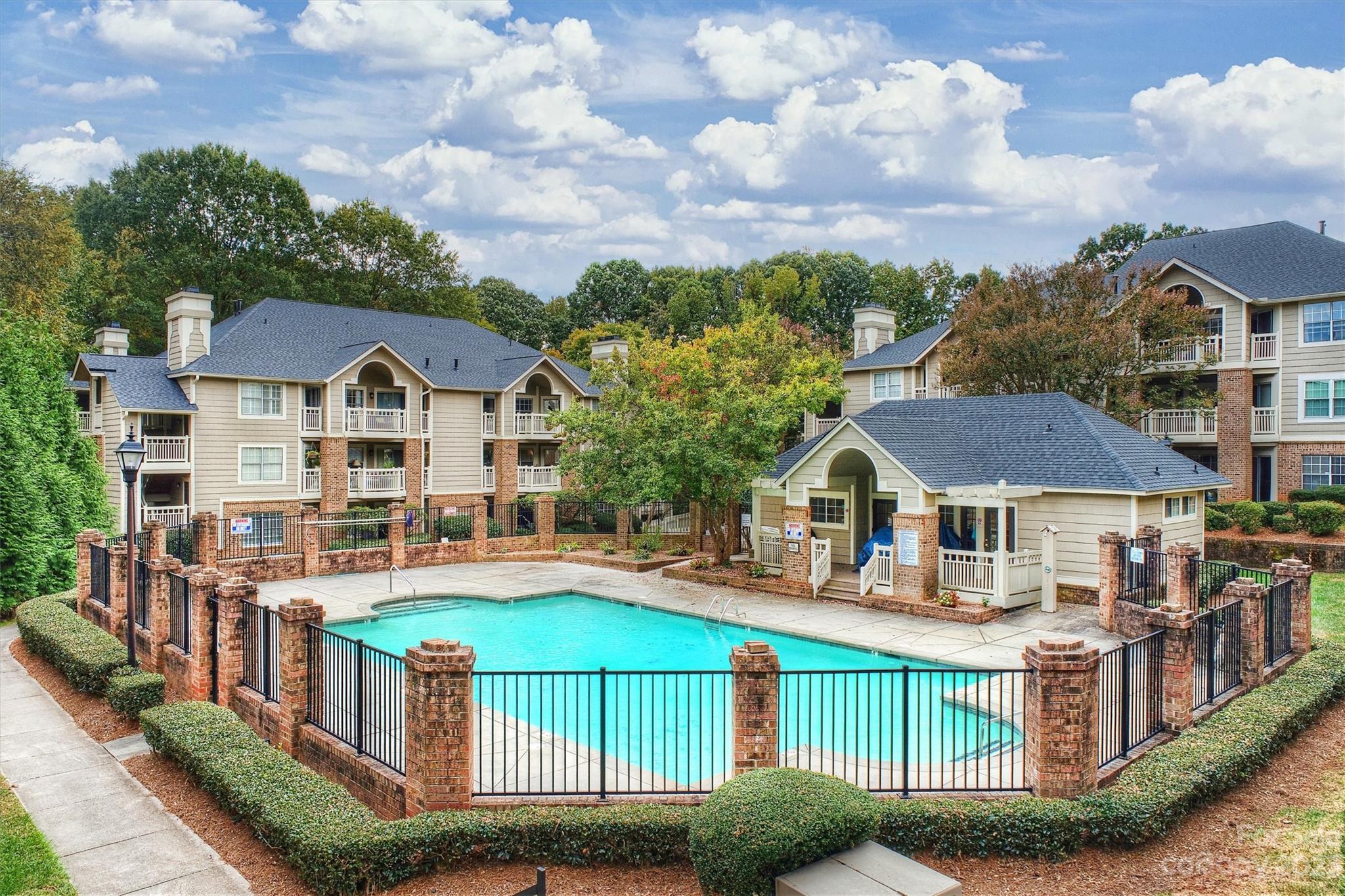 5007 Sharon Road, Unit Q Charlotte, NC 28210 - Photo 45 of 48 Gallery Image 45