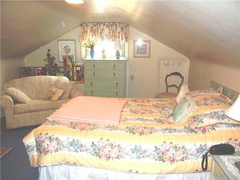 724 Fallen Timber Road Elizabeth, PA 15037 - Photo 18 of 25 Other.