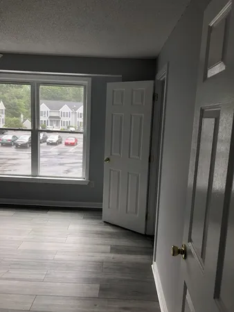 $2,550 | 10 Groton Road, Unit B2, Westford, MA 01886