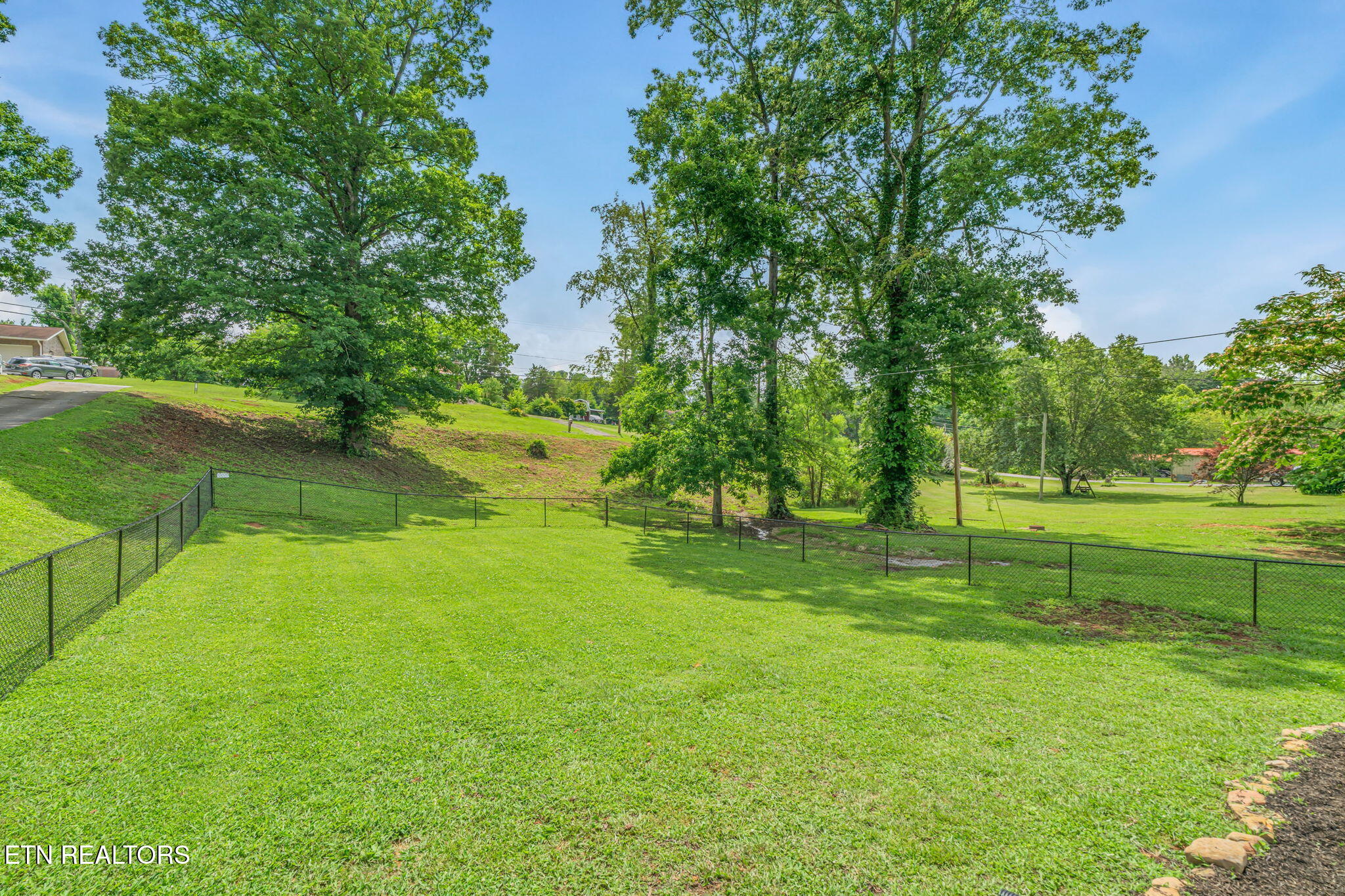 7325 Evanel Way Powell, TN 37849 - Photo 28 of 33 29-web-or-mls-7325 Evanel Way-8