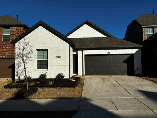 $2,350 | 2060 Buffalo Hill Drive, Mesquite, TX 75149