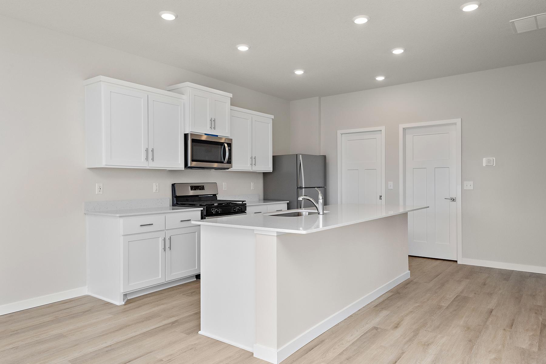 39729 Fallbrook Avenue North Branch, MN 55056 - Photo 11 of 24