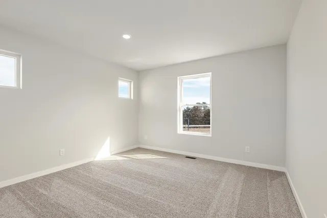 $394,900 | 39729 Fallbrook Avenue, North Branch, MN 55056