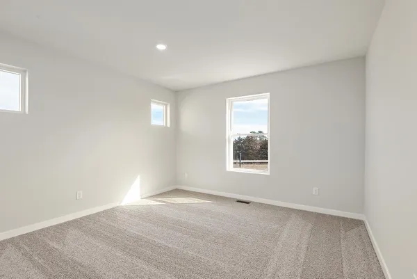 $394,900 | 39729 Fallbrook Avenue, North Branch, MN 55056