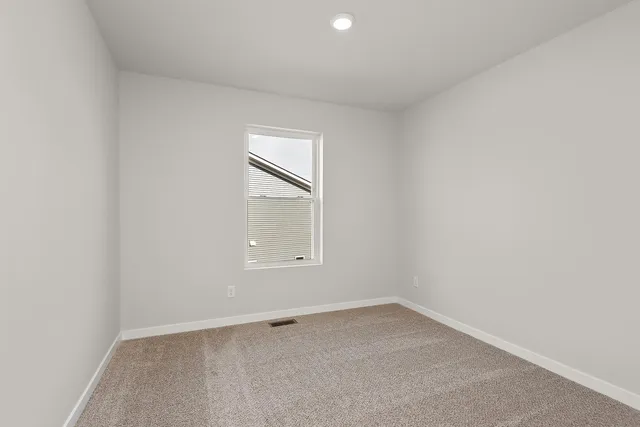 $394,900 | 39729 Fallbrook Avenue, North Branch, MN 55056