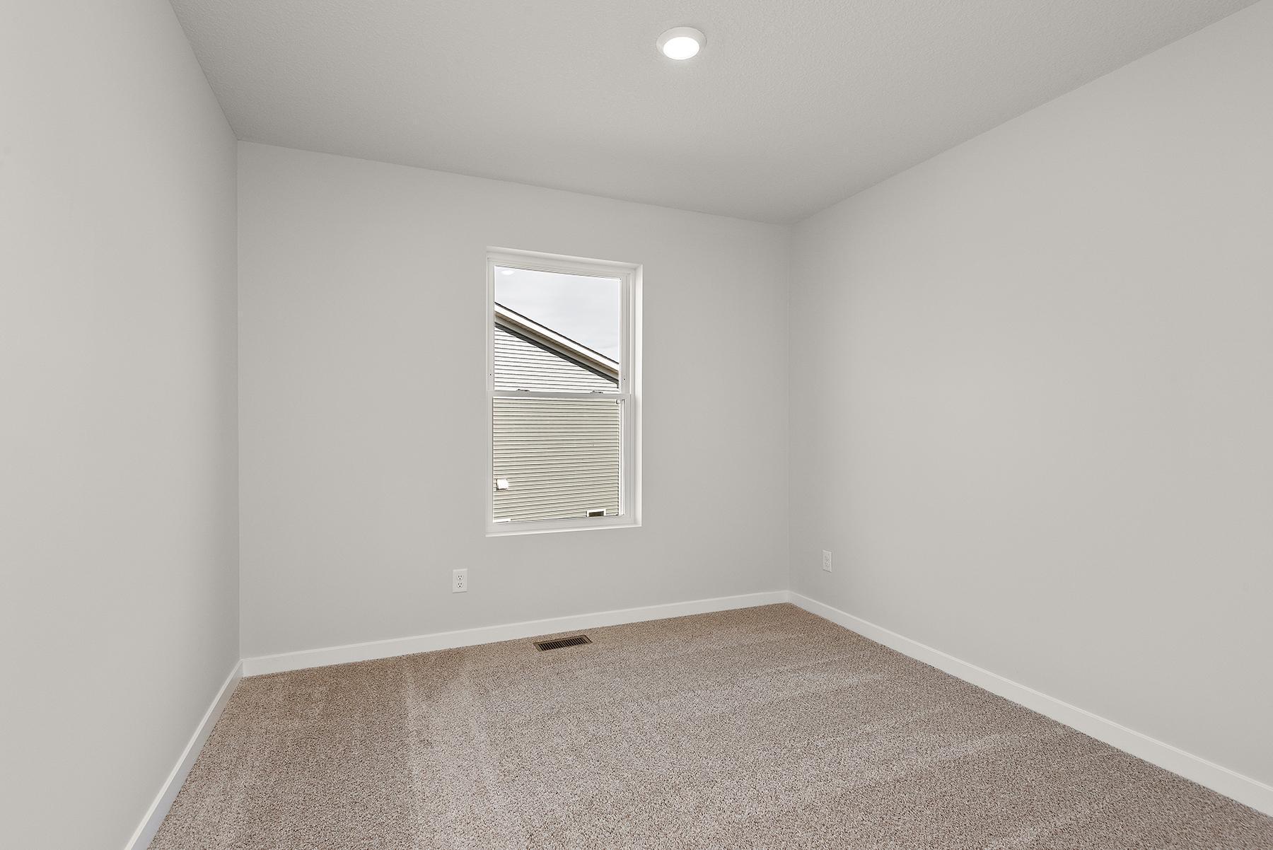 39729 Fallbrook Avenue North Branch, MN 55056 - Photo 18 of 24