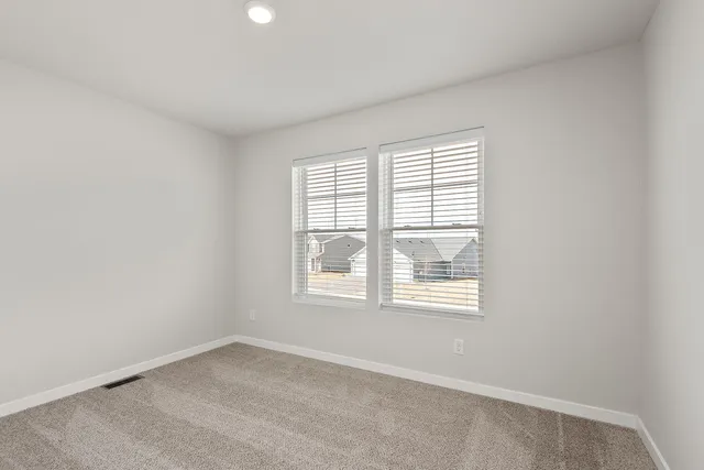 $394,900 | 39729 Fallbrook Avenue, North Branch, MN 55056