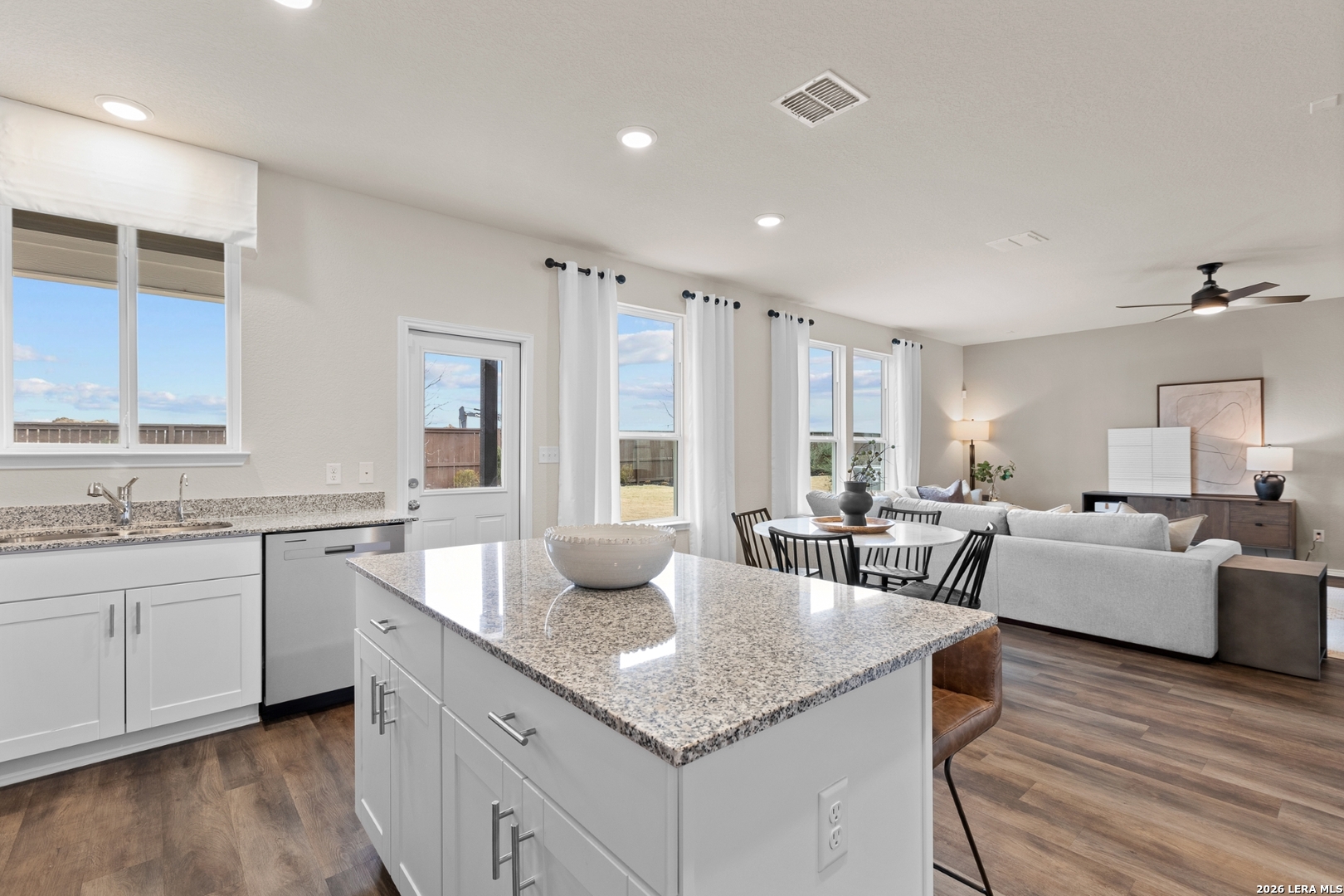 817 Rustic Grove Boerne, TX 78006 - Photo 21 of 35 Gallery Image 21