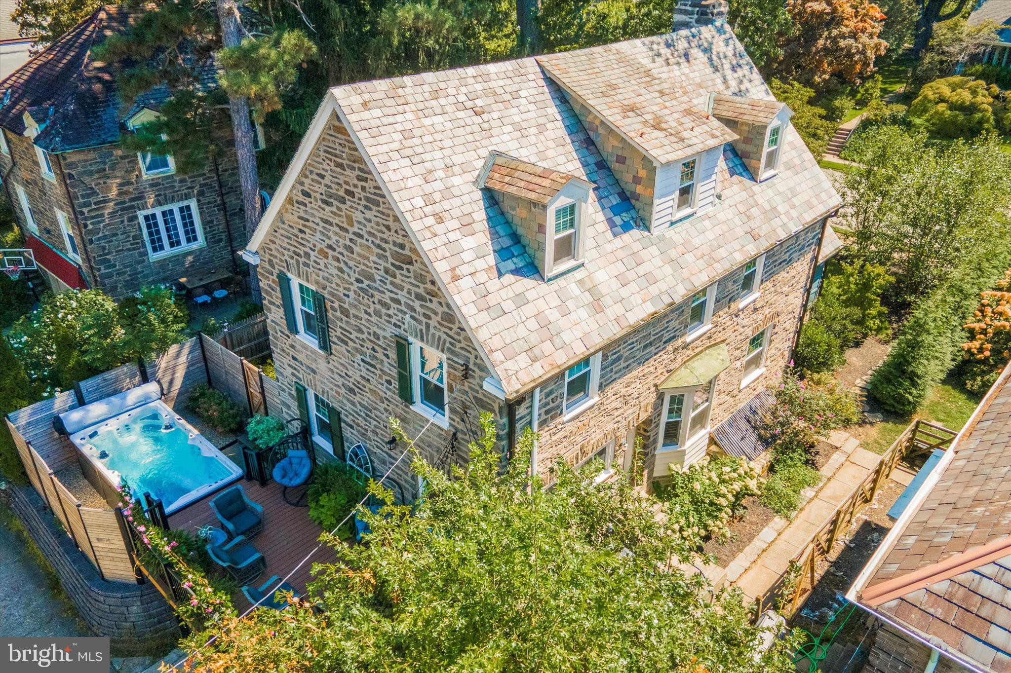 507 Murdoch Road Philadelphia, PA 19119 - Photo 3 of 51