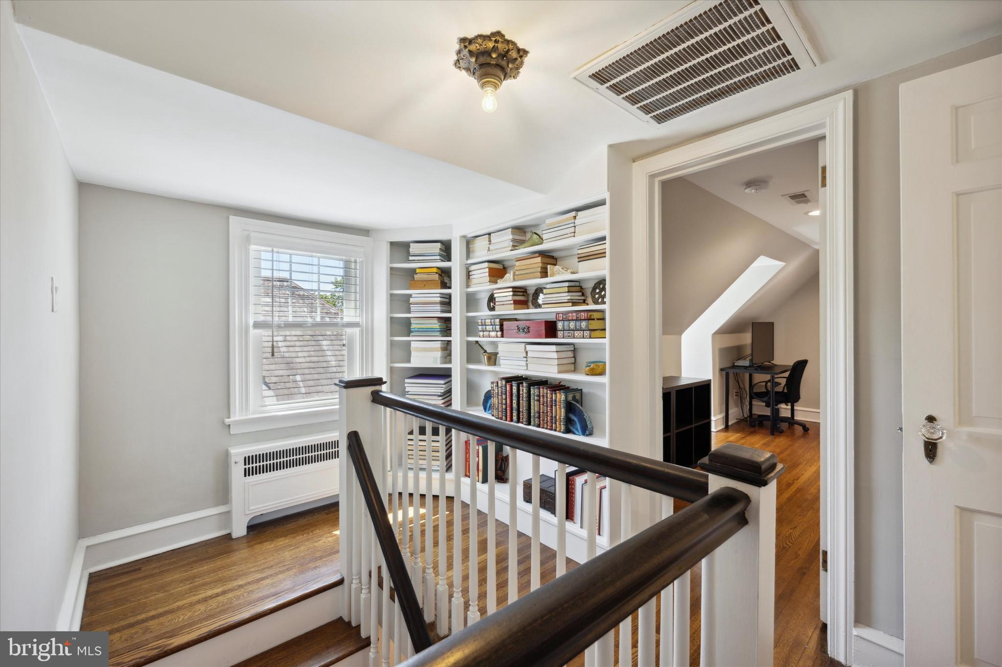 507 Murdoch Road Philadelphia, PA 19119 - Photo 33 of 51 3rd Floor Landing with Built-ins