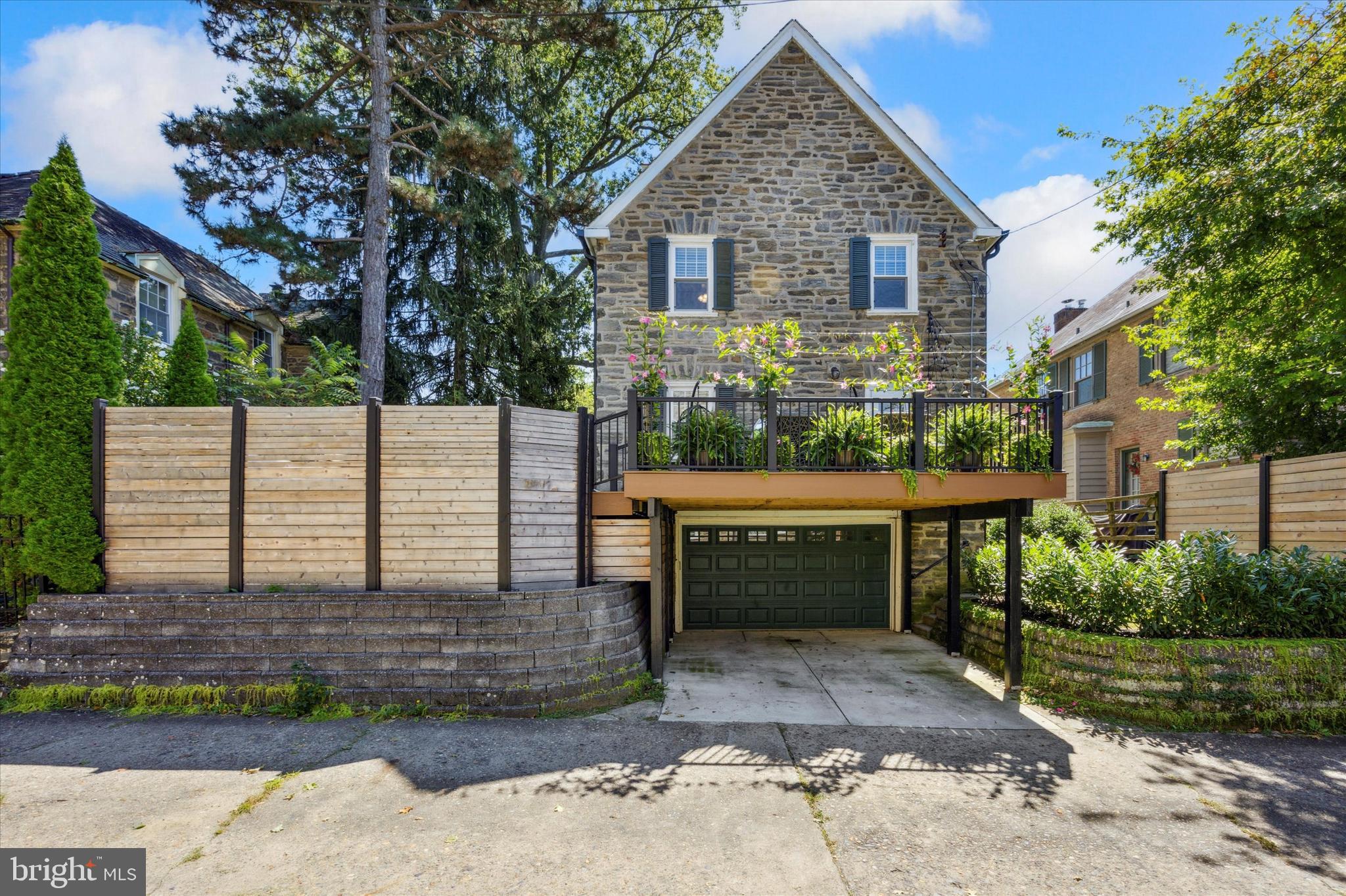507 Murdoch Road Philadelphia, PA 19119 - Photo 45 of 51 Carport