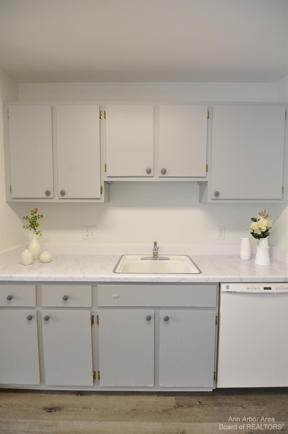 1235 South Maple Road Ann Arbor, MI 48103 - Photo 16 of 32 Photo 16