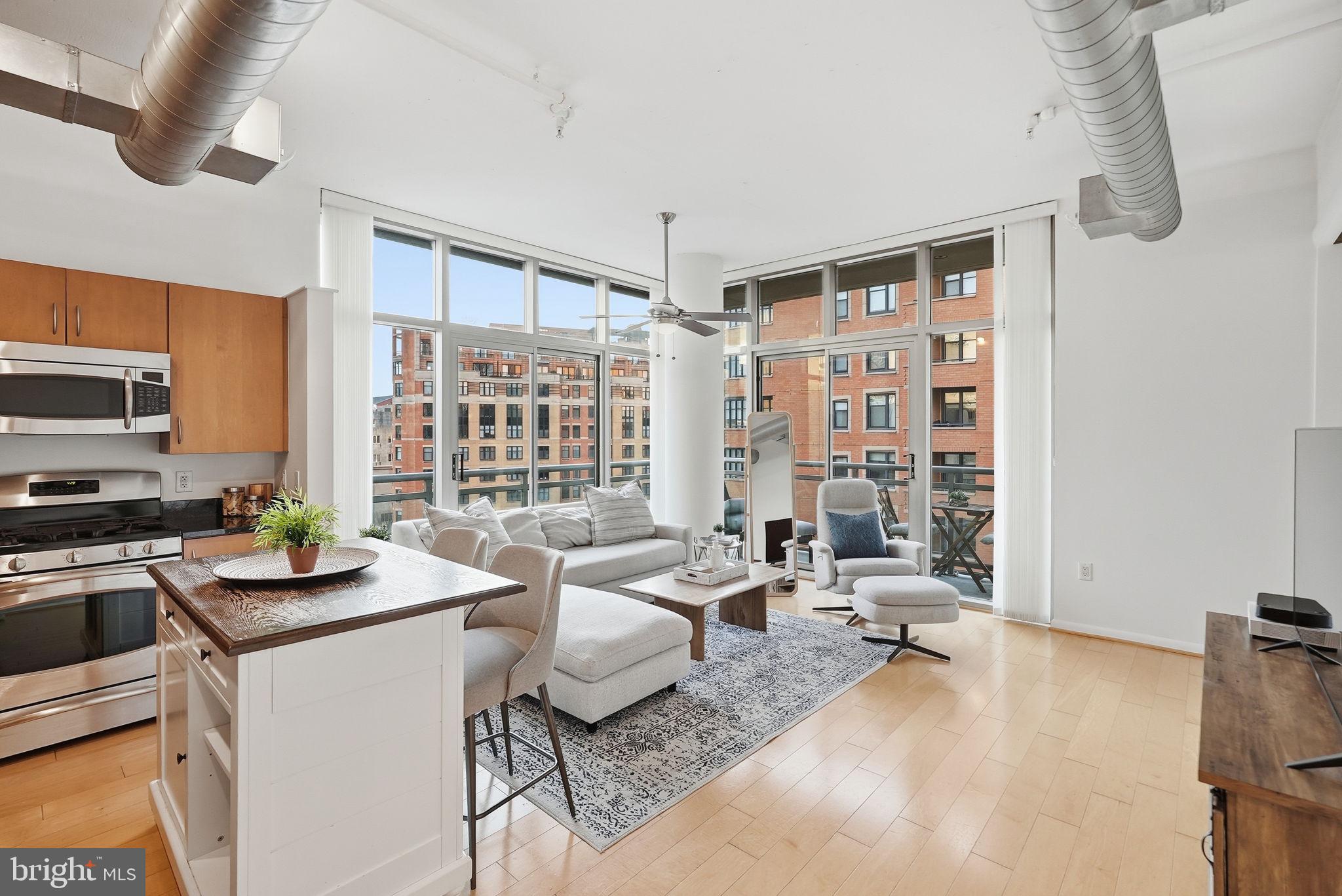 811 4th Street Northwest, Unit 805 Washington, DC 20001 - Photo 3 of 26 Large Corner Unit w/ Floor to Ceiling Windows