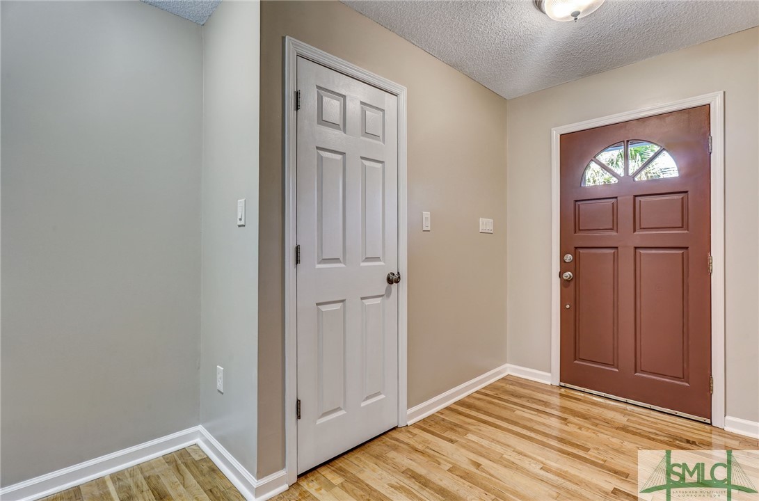 1319 Walthour Road Savannah, GA 31410 - Photo 5 of 42