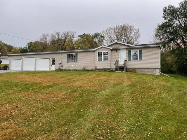 $269,900 | 1020 2nd Street Northeast, Glenwood, MN 56334