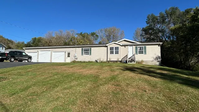 $269,900 | 1020 2nd Street Northeast, Glenwood, MN 56334