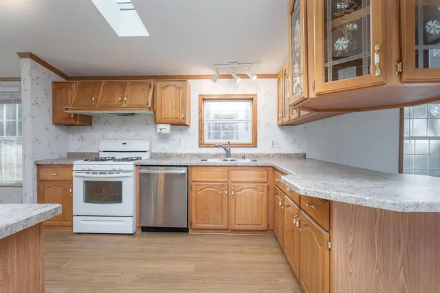 $269,900 | 1020 2nd Street Northeast, Glenwood, MN 56334