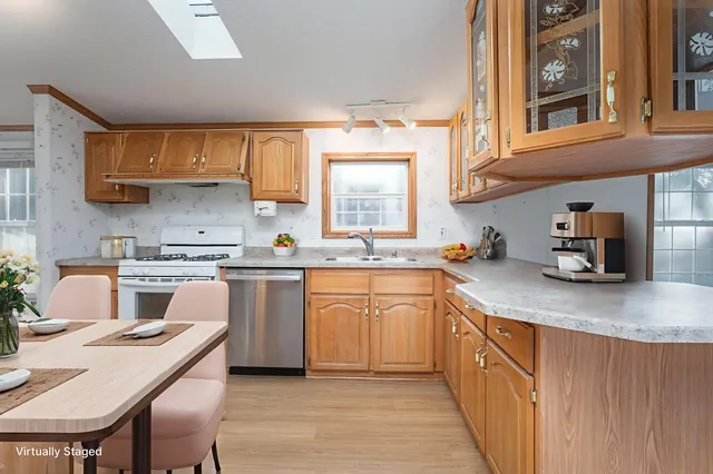 $269,900 | 1020 2nd Street Northeast, Glenwood, MN 56334