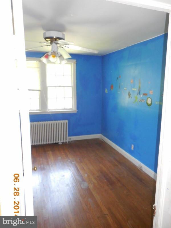 772 Charing Cross Road Baltimore, MD 21229 - Photo 7 of 9 Bedroom