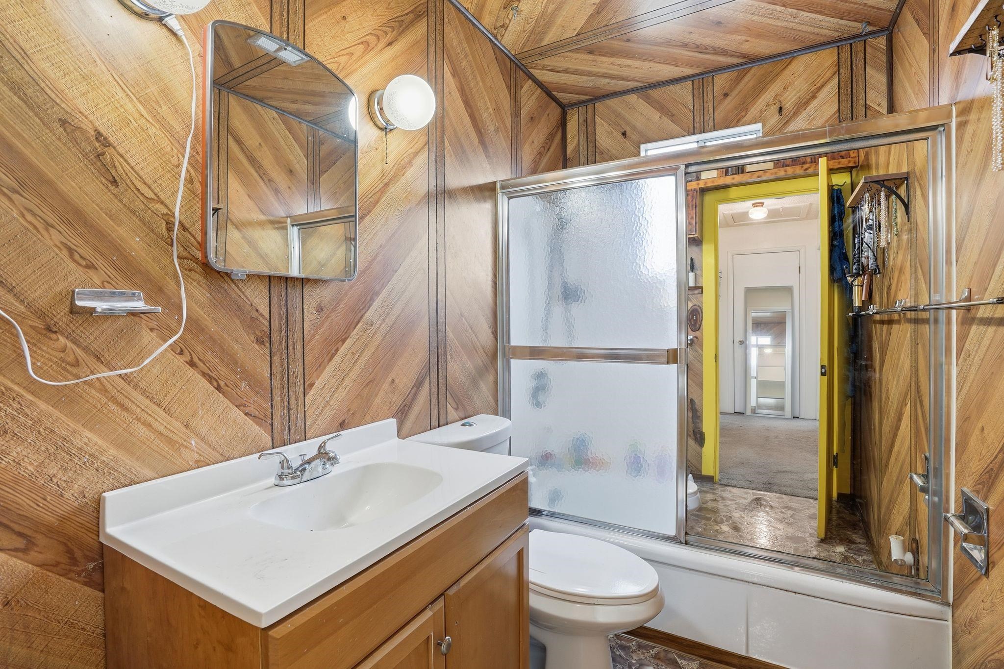 18519 East Sharp Avenue Spokane Valley, WA 99016 - Photo 16 of 27