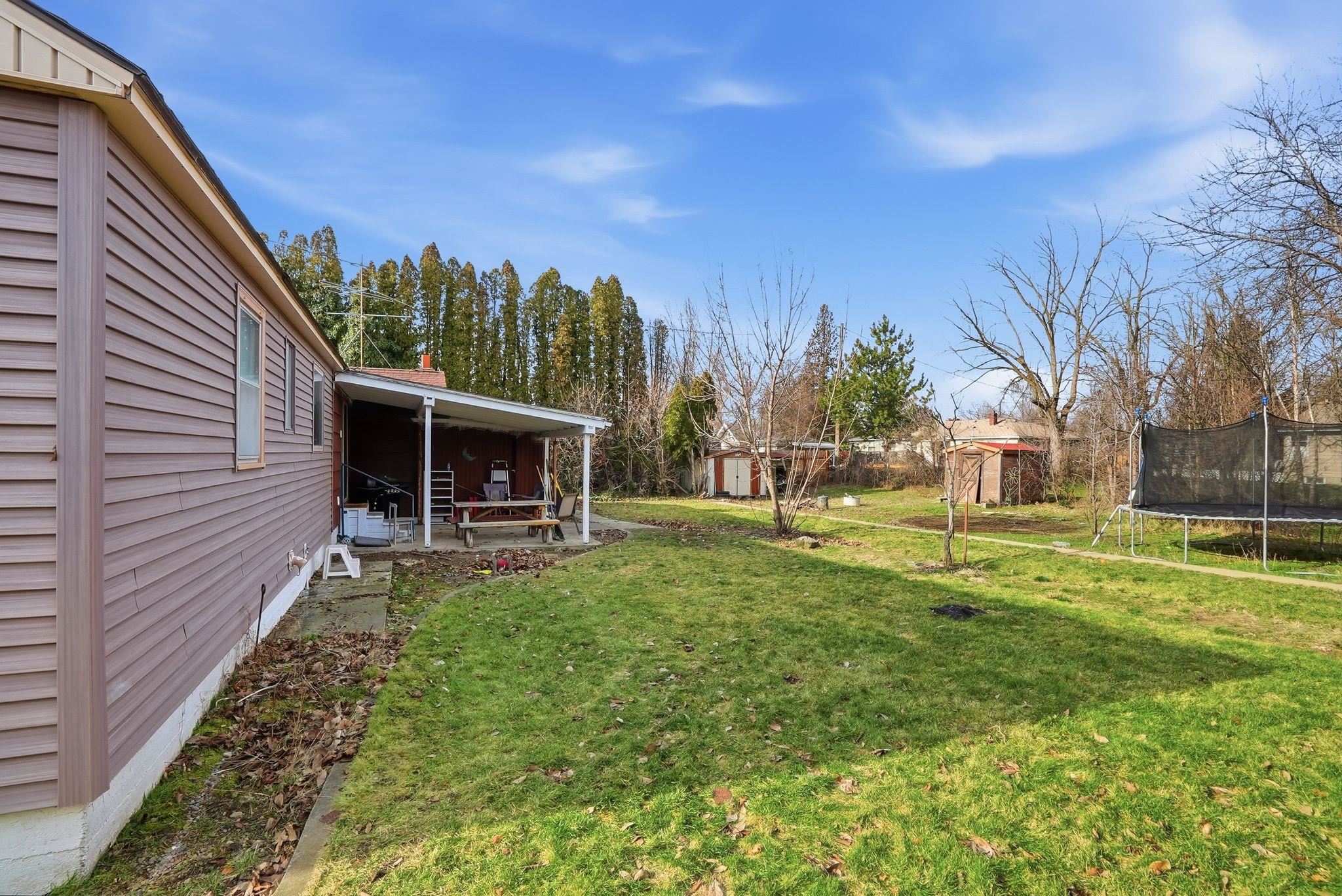 18519 East Sharp Avenue Spokane Valley, WA 99016 - Photo 23 of 27