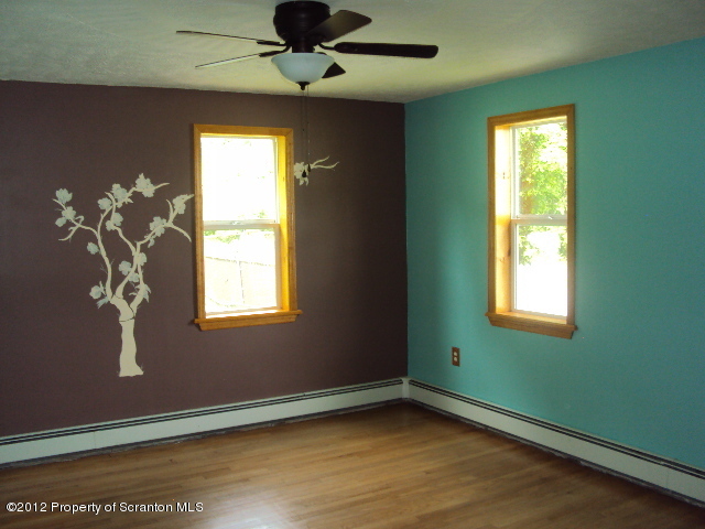 63 Green Grove Road Scott Township, PA 18447 - Photo 15 of 22 Gallery Image 15