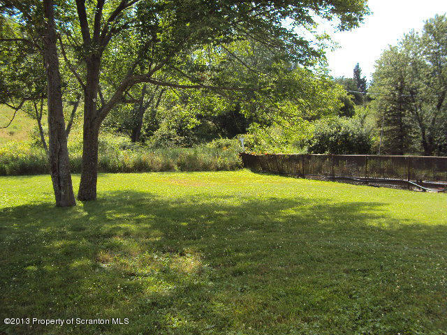 63 Green Grove Road Scott Township, PA 18447 - Photo 2 of 22 Gallery Image 2