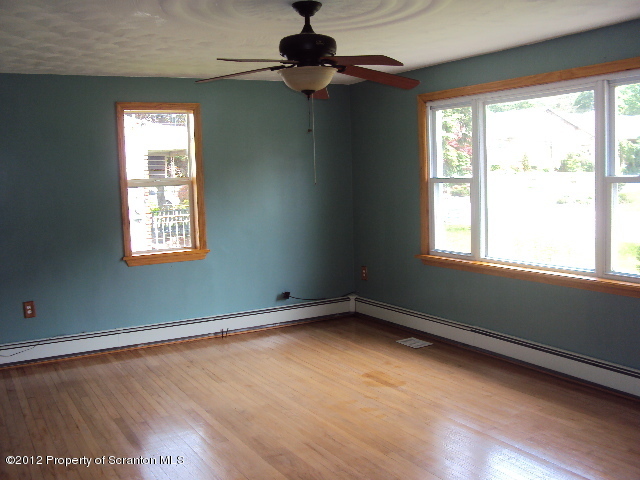 63 Green Grove Road Scott Township, PA 18447 - Photo 8 of 22 Gallery Image 8