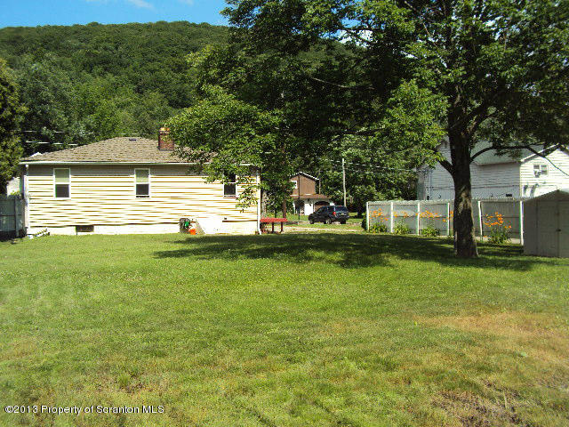 63 Green Grove Road Scott Township, PA 18447 - Photo 10 of 22 Gallery Image 10