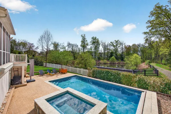 $1,540,000 | 41177 Turkey Oak Drive, Aldie, VA 20105
