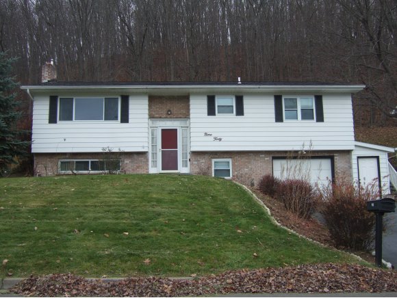 940 Zeggert Road Endicott, NY 13760 - Photo 1 of 10 Gallery Image 1
